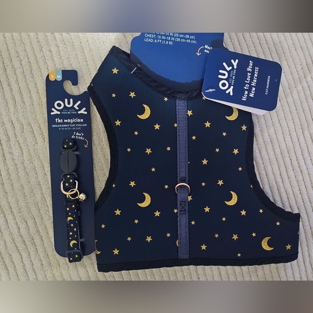 Youly the classic Navy Moon & Stars Cat Harness, Leash and Collar Set (S/M)